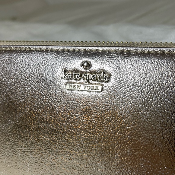 KATE SPADE ROSE GOLD WALLET - Picture 4 of 4